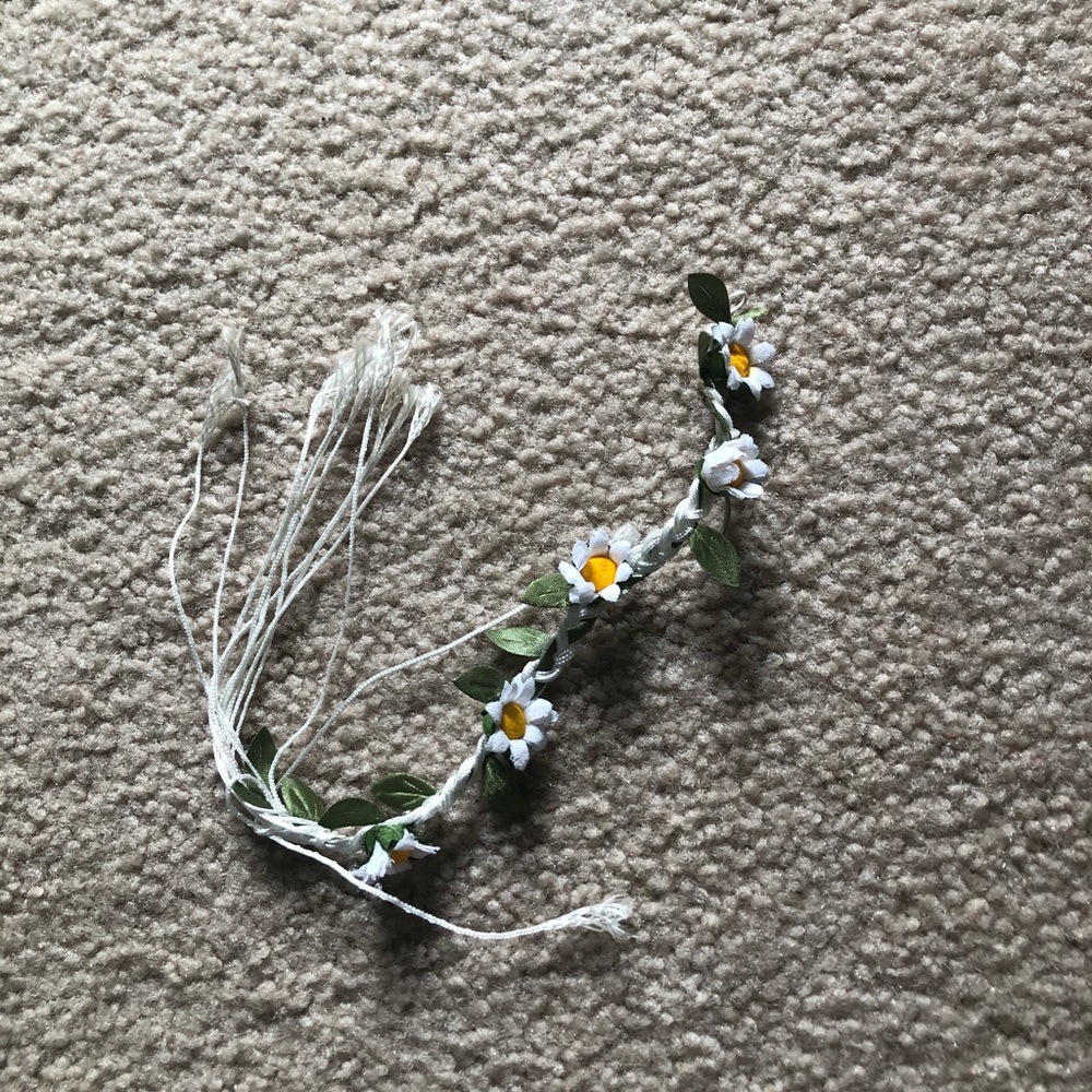 Daisy bracelet